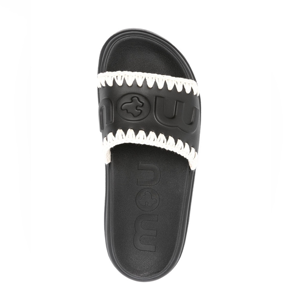 mou nwt box rubber logo sandal, I can include box if you want